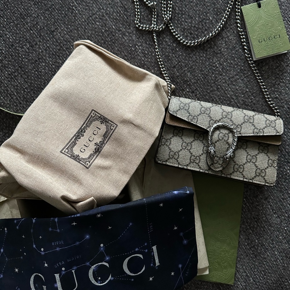 Gucci GG Supreme super mini bag AUTHENTIC